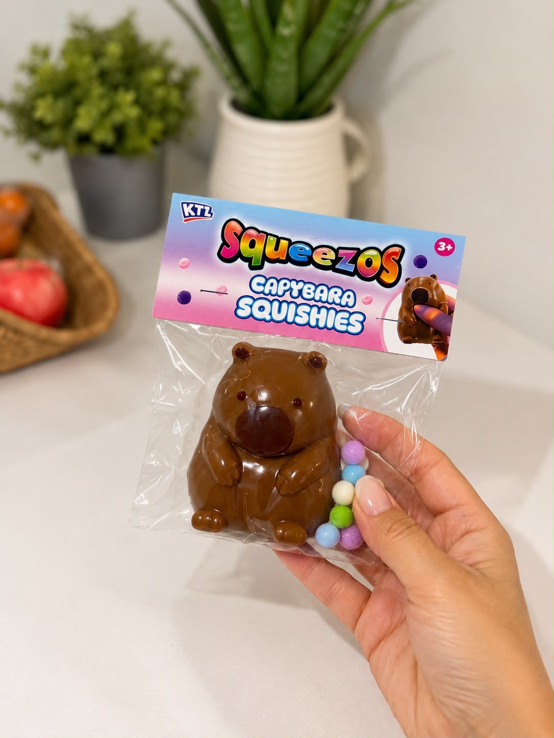 Squeezos Capybara Squishy